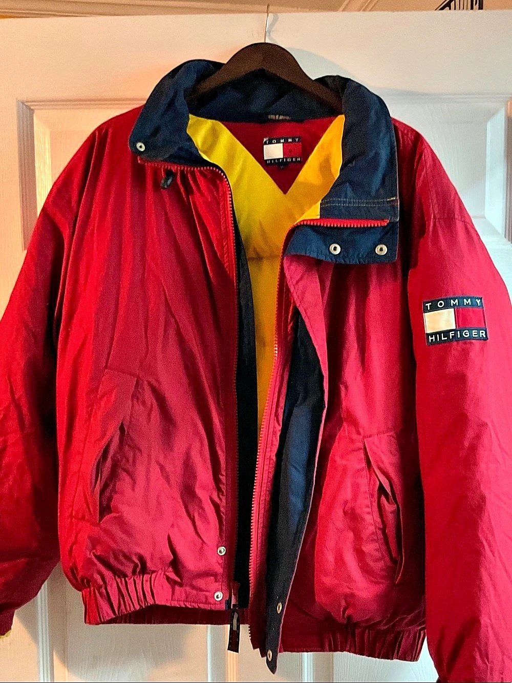 Tommy Hilfiger Vintage 90s Flag Down Puffer Jacket Red & Yellow XL